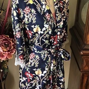 POL Floral Tie Front Kimono